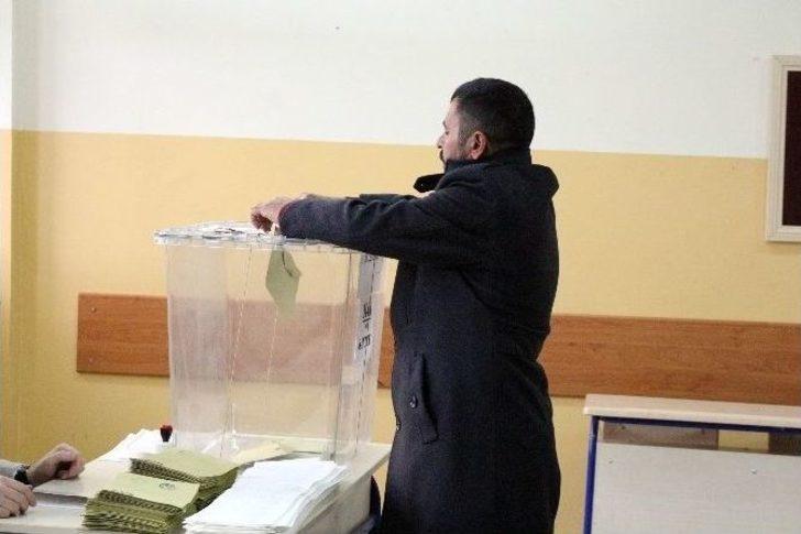 Ağrı’da Oy Verme İşlemi Başladı G4