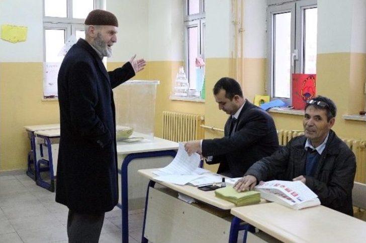 Ağrı’da Oy Verme İşlemi Başladı G5