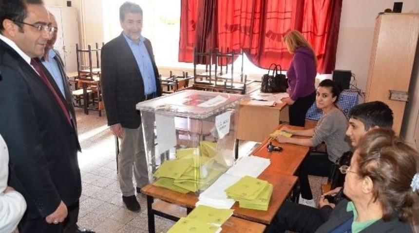 Milletvekili Nurettin Yaşar Oyunu Kullandı