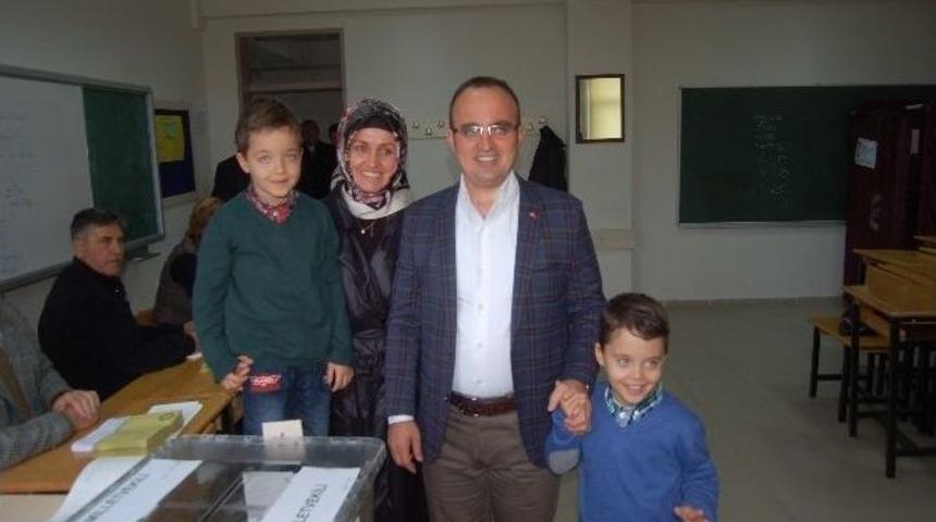 B&uuml;lent Turan Oyunu Kullandı