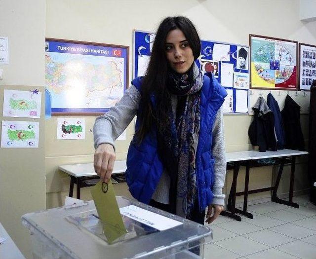 (özel Haber) Oktay Kaynarca: “doğruyu Bulacağız Bir Şekilde, Sonuçta Demokrasi Var Memlekette”