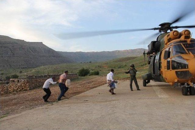 Siirt’te Oy Pusulaları Ve Seçim Görevlileri Askeri Helikopterle Taşındı