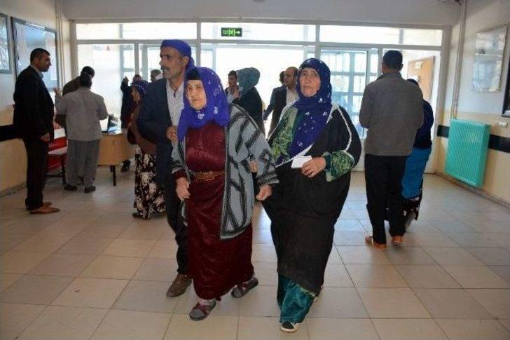 Siverek’te Oy Kullanma İşlemine Yoğun İlgi G3