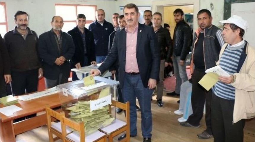 Milletvekili K&ouml;ktaş Oyunu Baba Ocağında Kullandı