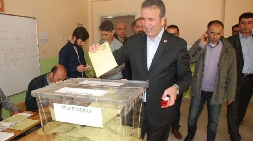Mhp&rsquo;li Başkan 1119 Nolu Sandıkta Oyunu Kullandı