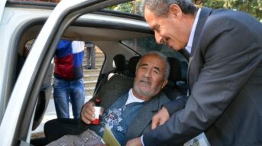 Oyunu Otomobilde Kullandı