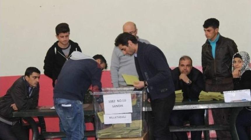 Siirt&rsquo;te İlk Sandıklar A&ccedil;ıldı