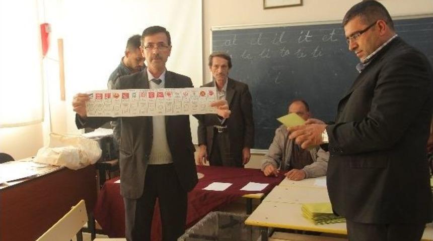 Elazığ&rsquo;da Sandıklar A&ccedil;ılmaya Başlandı