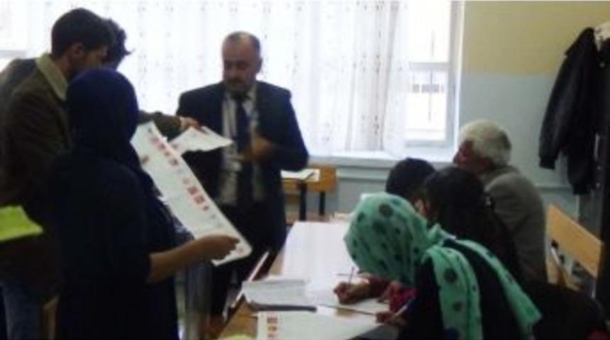 Hakkari&rsquo;de Oy Sayımı Başladı