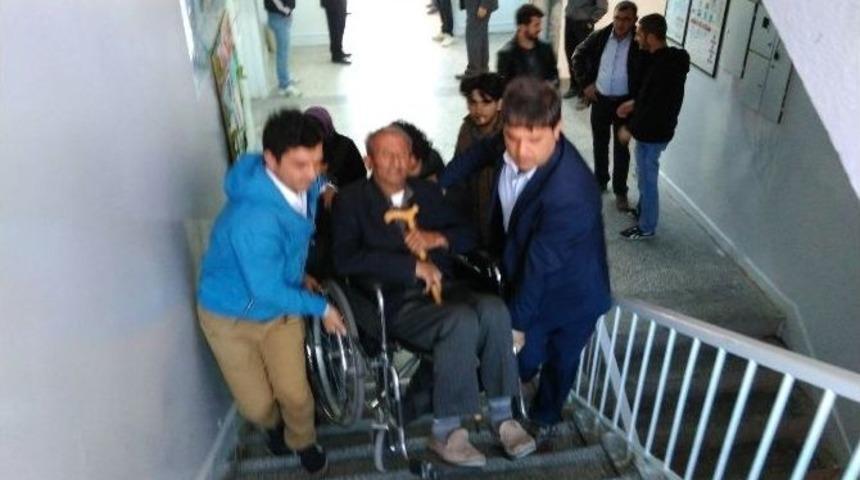 Vatandaşların Yardımıyla Oyunu Kullanabildi