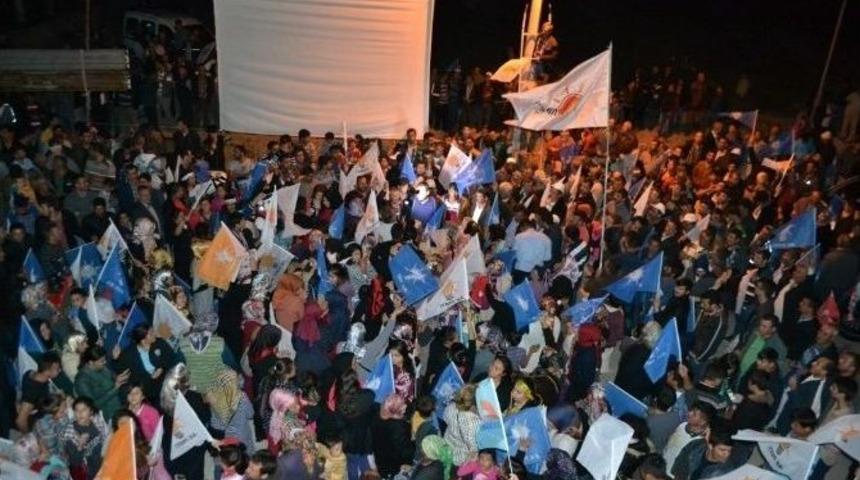 Bozyazı&rsquo;da Ak Parti&rsquo;nin Zaferi Havai Fişekle Kutlandı