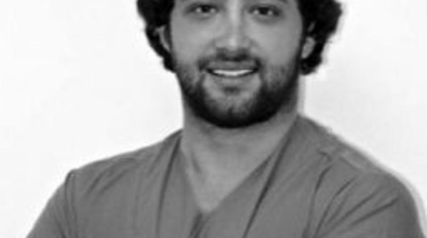 Karaoğlu, Diş Hekimliğinde 3 Boyutlu D&ouml;nemi Anlattı