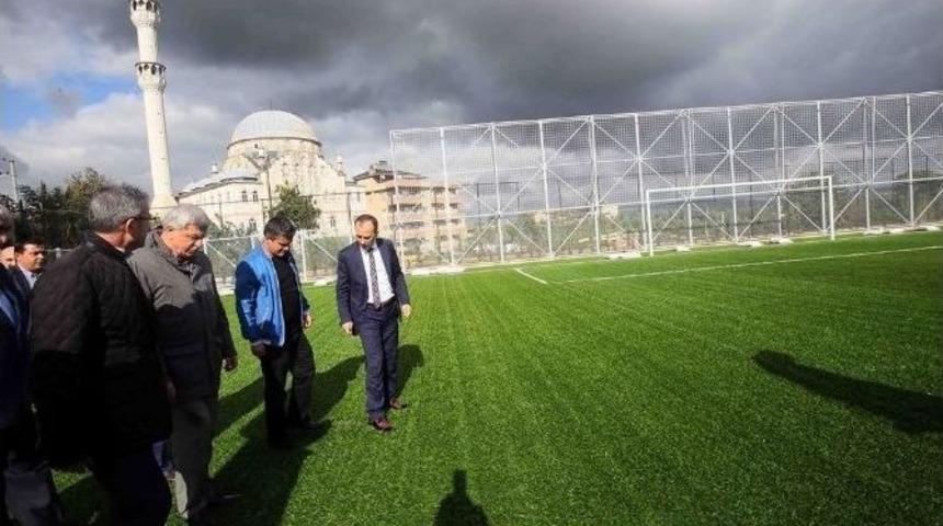 Başkan Karaosmanoğlu, &ldquo;gen&ccedil;lerimiz İstiyor Biz Yapıyoruz&rsquo;&rsquo;