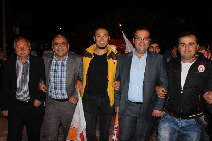 Osmaneli’de Ak Parti’nin Seçim Kutlaması G1