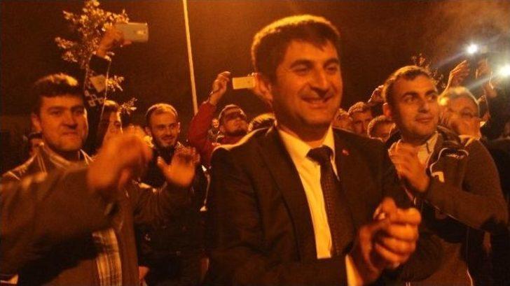 Osmaneli’de Ak Parti’nin Seçim Kutlaması G2