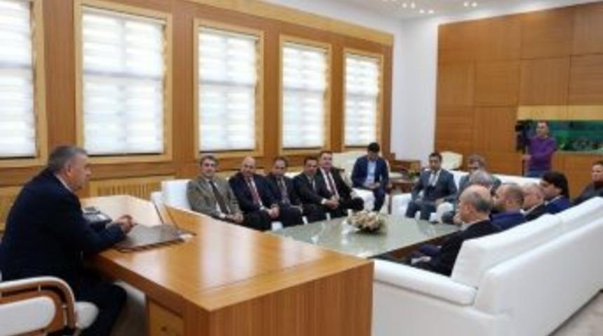 To&ccedil;oğlu: "şimdi Daha Fazla &Ccedil;alışma Zamanı"