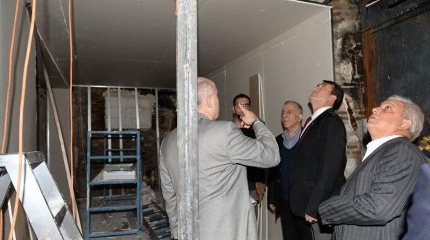 Yangınzede &Ccedil;arşı Esnafının Yaraları Sarılıyor