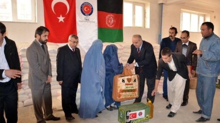 Tika&rsquo;dan Afganistan&rsquo;da Savaş Mağduru Ailelere Yardım