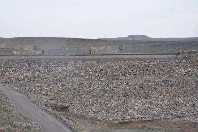 Kars Barajı’nın Yapımı Devam Ediyor