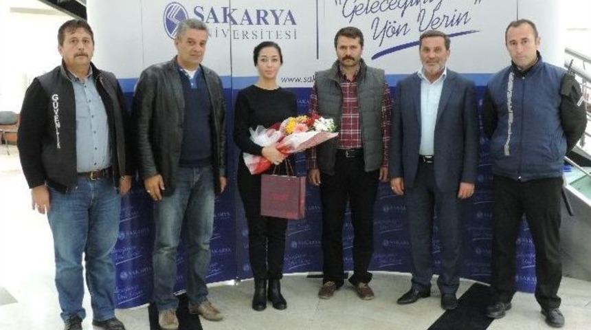 Kamp&uuml;s Hattı Şof&ouml;rlerine İletişim Eğitimi