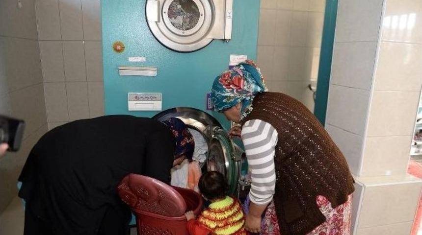 Romanların &Ccedil;amaşırları &rsquo;mis&rsquo; Gibi Kokacak