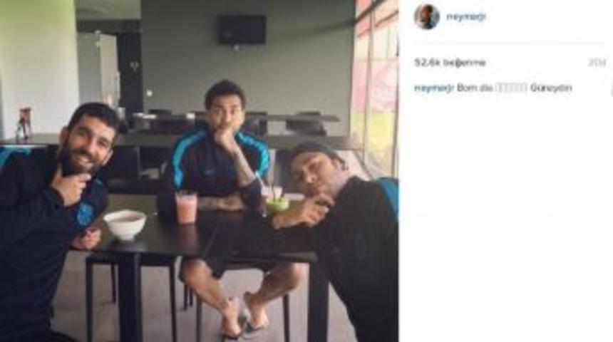 Neymar&rsquo;dan T&uuml;rk&ccedil;e Mesaj