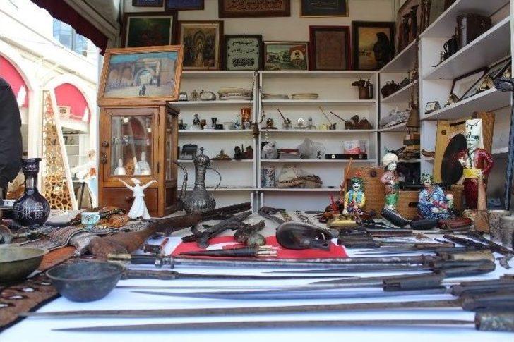 Dünyanın Antikası Beyoğlu’nda Görücüye Çıktı G4