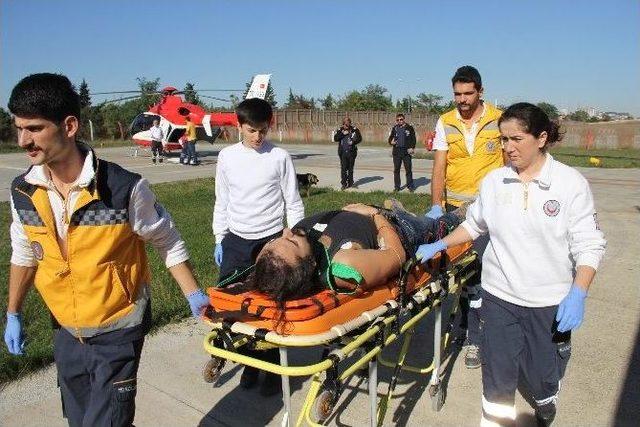 Ormanda Yılanın Soktuğu Gencin Yardımına Ambulans Helikopter Yetişti