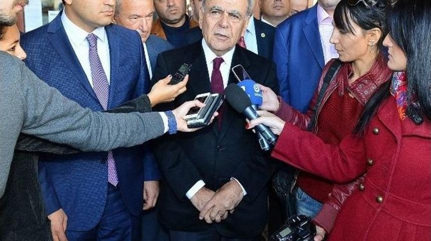 İzmir B&uuml;y&uuml;kşehir Davası Beş Dakika S&uuml;rd&uuml;