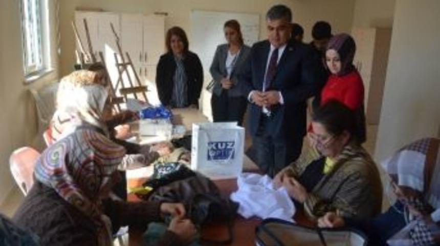 Başkan Özgüven, Komek Kursiyerleriyle Buluştu