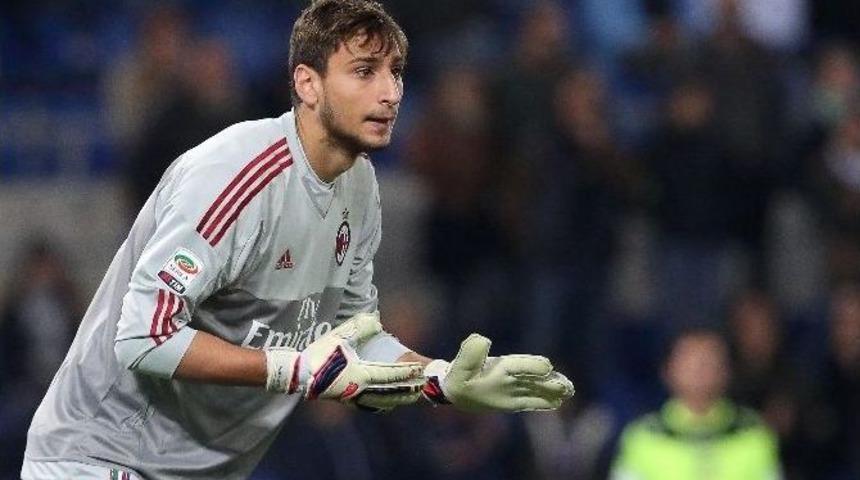 Mılan&rsquo;ın Kalesini 16 Yaşındaki Donnarumma Koruyor