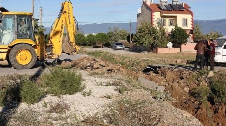 Burhaniye&rsquo;de Yağmur Suyuna Menfezli &Ouml;nlem