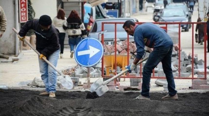 &Ccedil;ınarlı Caddesi Yeni Y&uuml;z&uuml;ne Kavuşuyor
