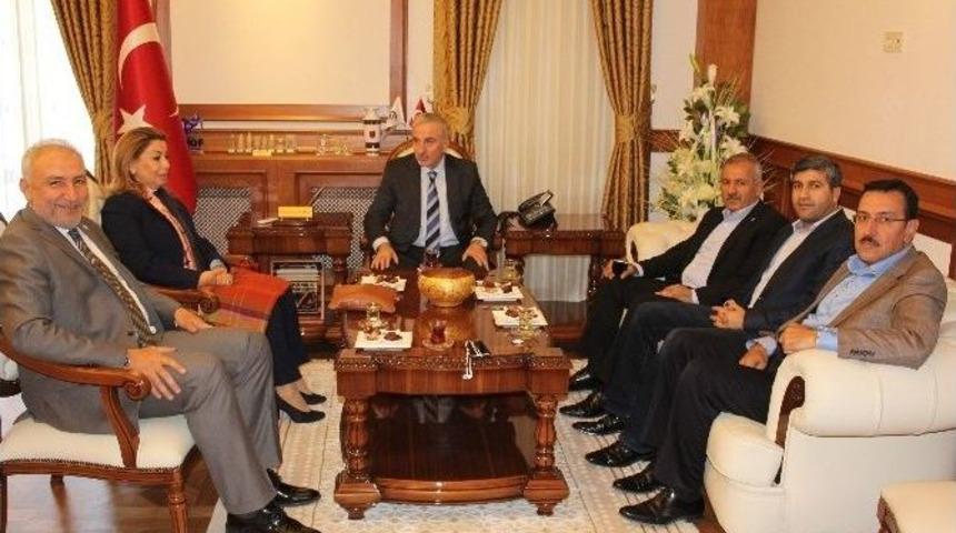 Ak Partili Milletvekillerinden Vali Kam&ccedil;ı&rsquo;ya Ziyaret