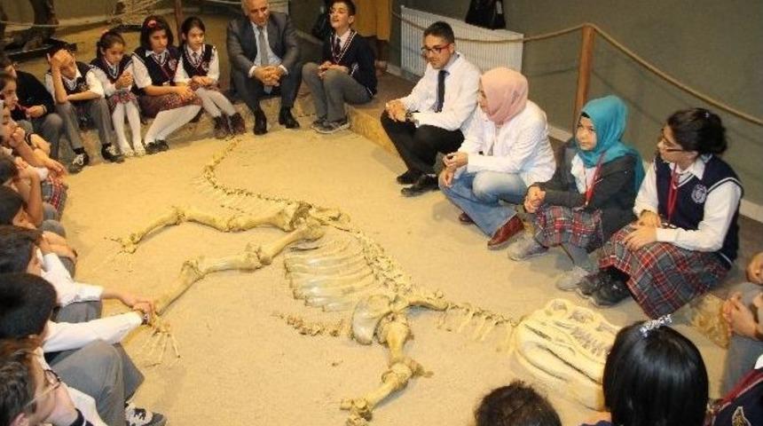 Elazığ Bilim Merkezi B&ouml;lgeye Hizmet Edecek