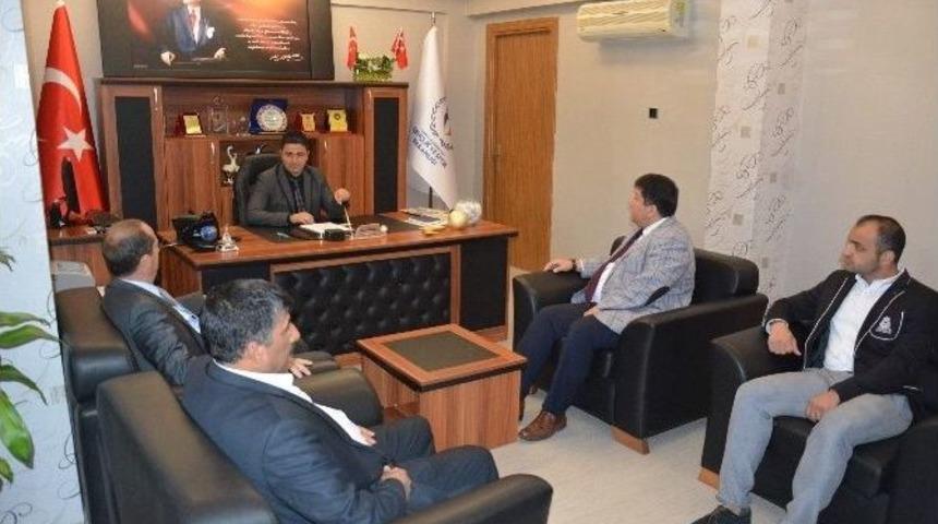 T&uuml;msiad&rsquo;tan Gen&ccedil;lik Ve Spor İl M&uuml;d&uuml;r&uuml; Demir&rsquo;e Ziyaret