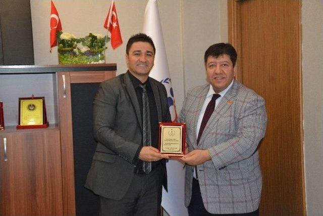 Tümsiad’tan Gençlik Ve Spor İl Müdürü Demir’e Ziyaret