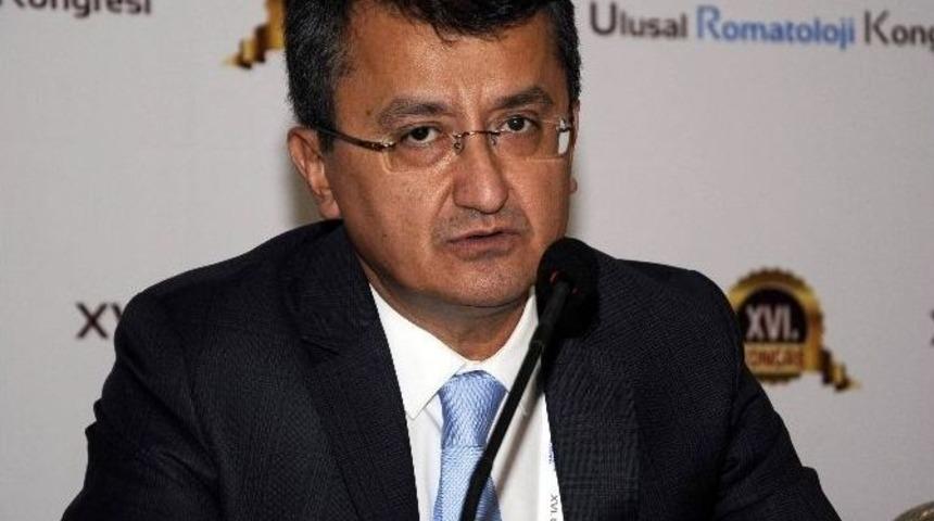 Ağızda Ve Genital B&ouml;lgede Tekrarlayan Yaralara Dikkat