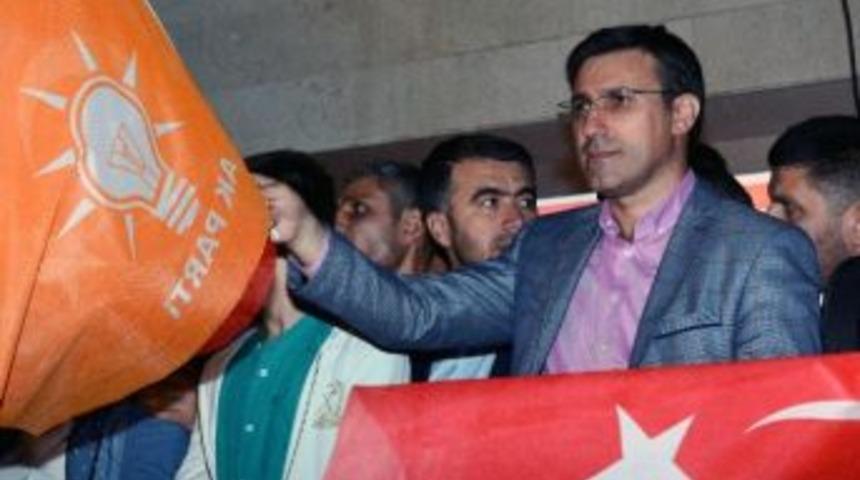 K&uuml;&ccedil;&uuml;kcan&rsquo;dan Vekillere &Ccedil;ağrı