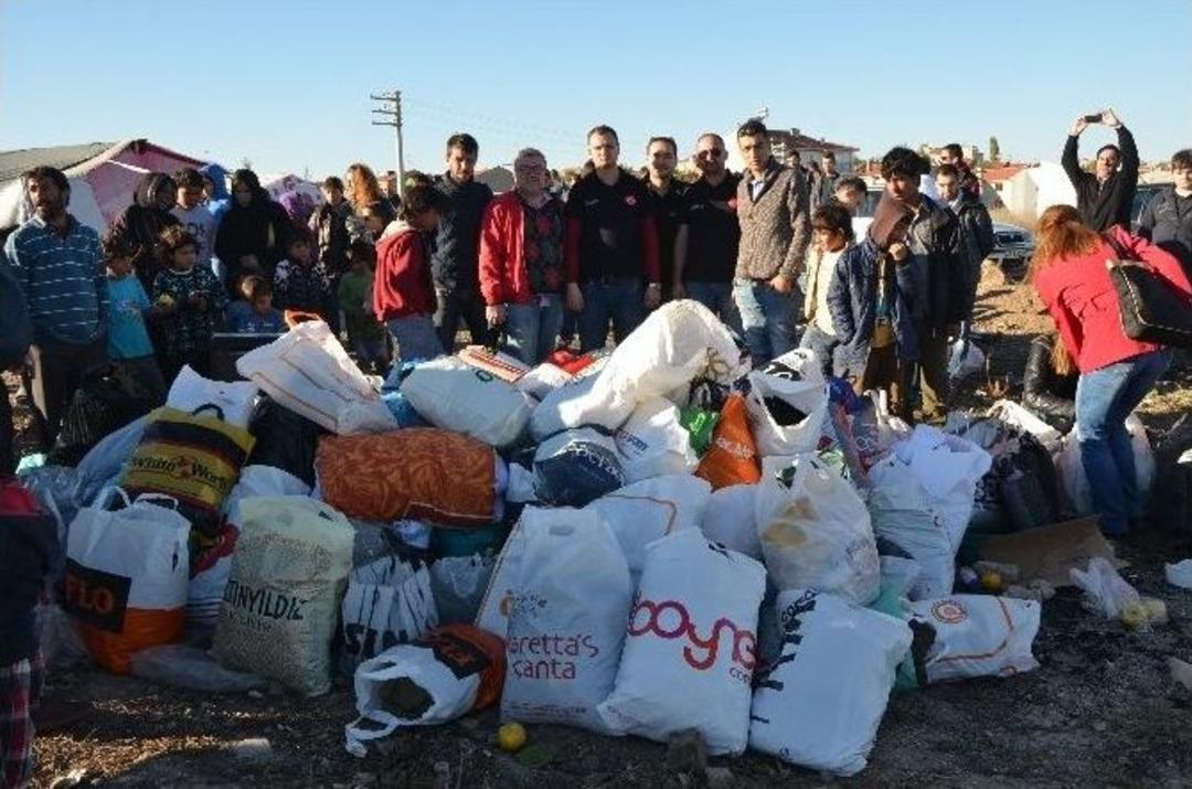Otomobil Sevdalılarından T&uuml;rkmenlere Yardım Eli