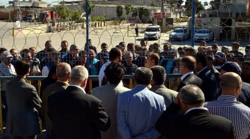 Başkan T&uuml;rk&rsquo;ten Eylemdeki İş&ccedil;ilere Destek