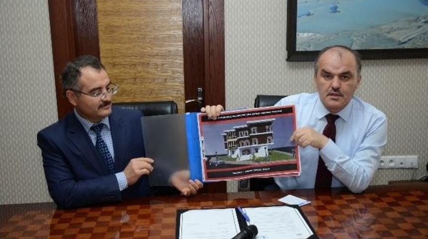 Cumhuriyet Mahallesi&rsquo;ne Aile Sağlığı Merkezi İ&ccedil;in İmzalar Atıldı