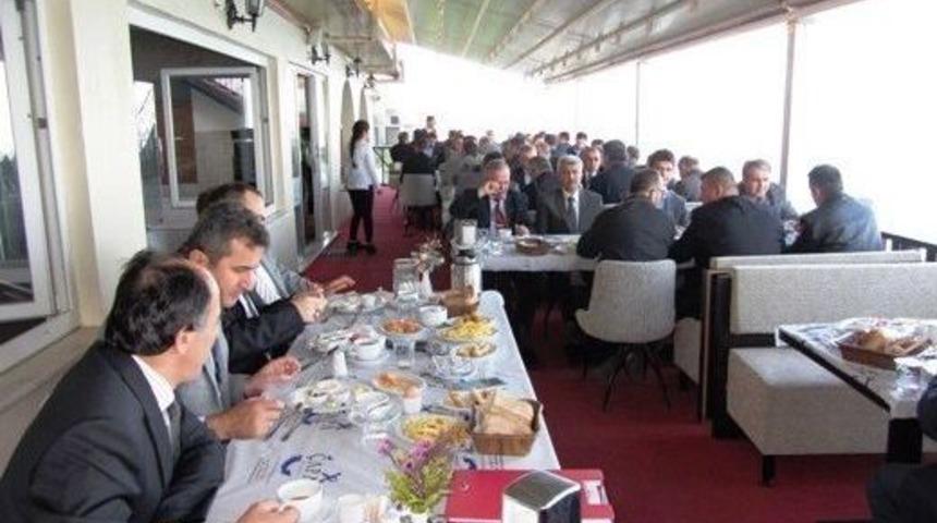 Ak&ccedil;akoca M&uuml;ft&uuml;l&uuml;ğ&uuml; Ekim Ayı Toplantısını Yaptı