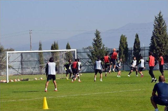 Akhisar Belediyespor, Kasımpaşa Maçının Hazırlıklarını Sürdürdü