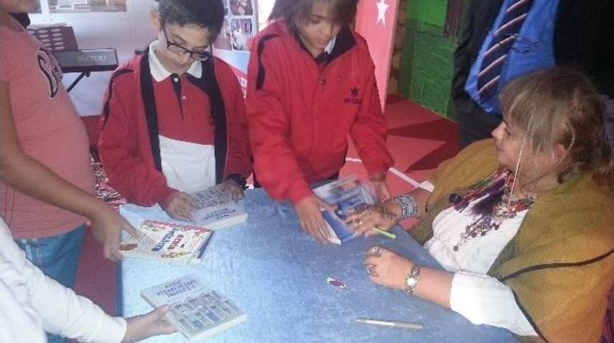 My Kolej&rsquo;de İmza G&uuml;n&uuml;