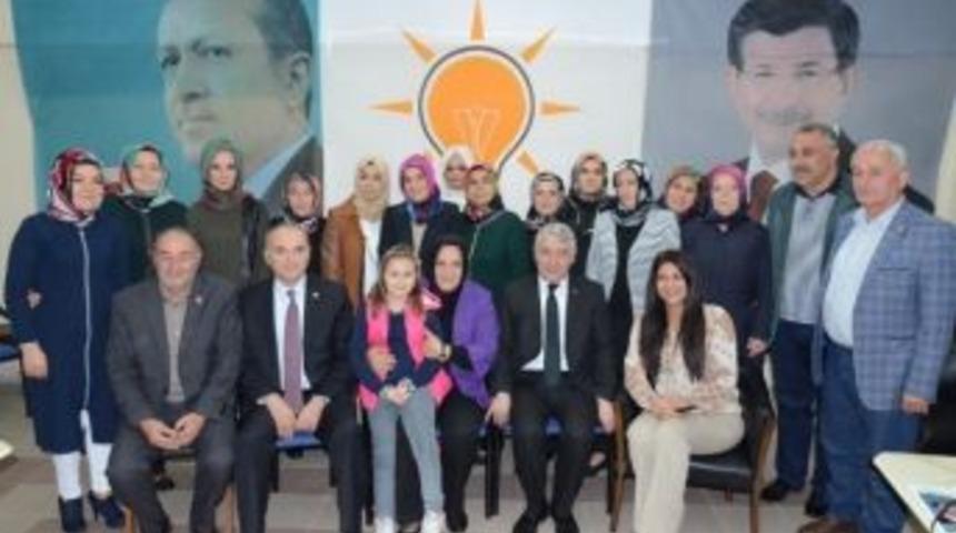 Milletvekilleri Teşekk&uuml;r Ziyaretlerinde