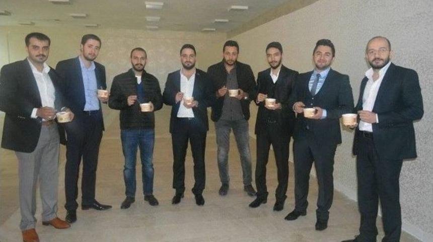 Gen&ccedil; M&uuml;siad Ve &Uuml;sit&rsquo;ten Aşure Etkinliği