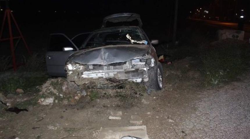 Aydın&rsquo;da Trafik Kazası Otomobil Tarlaya U&ccedil;tu