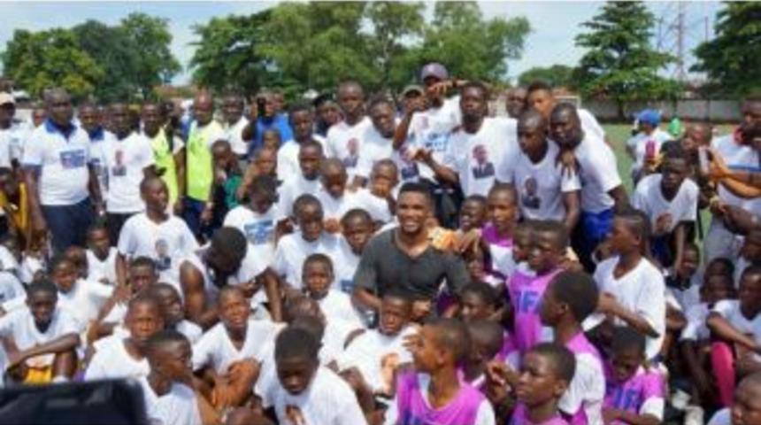 Eto&rsquo;o Ebola İ&ccedil;in Afrika&rsquo;da