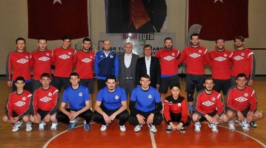 G&uuml;m&uuml;şhane Belediyesi Hentbol Takımı Yeni Sezona Hazır